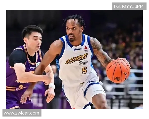 打得可以了！罗汉琛9中6拿到15分2板5助2断