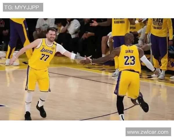 东契奇44+9+7三分创纪录！湖人大胜送步行者8连败 詹姆斯伤停